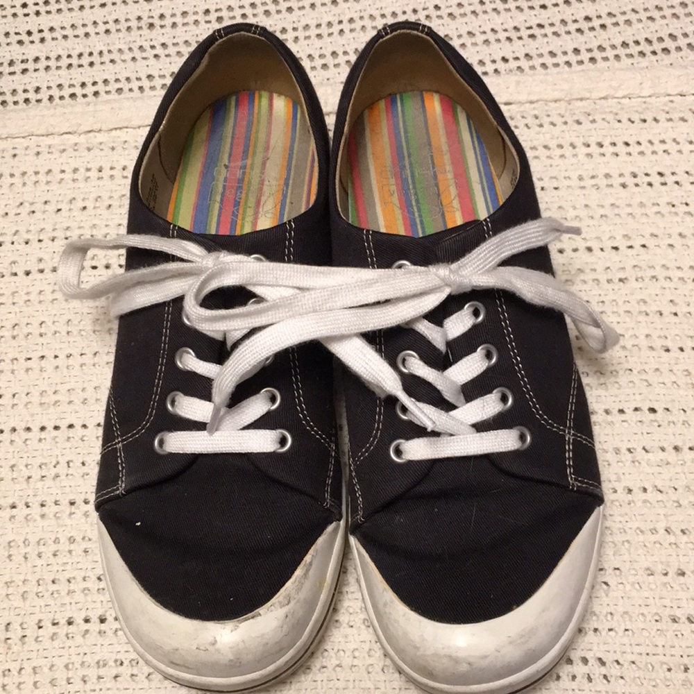 Black and white Dansko shoes